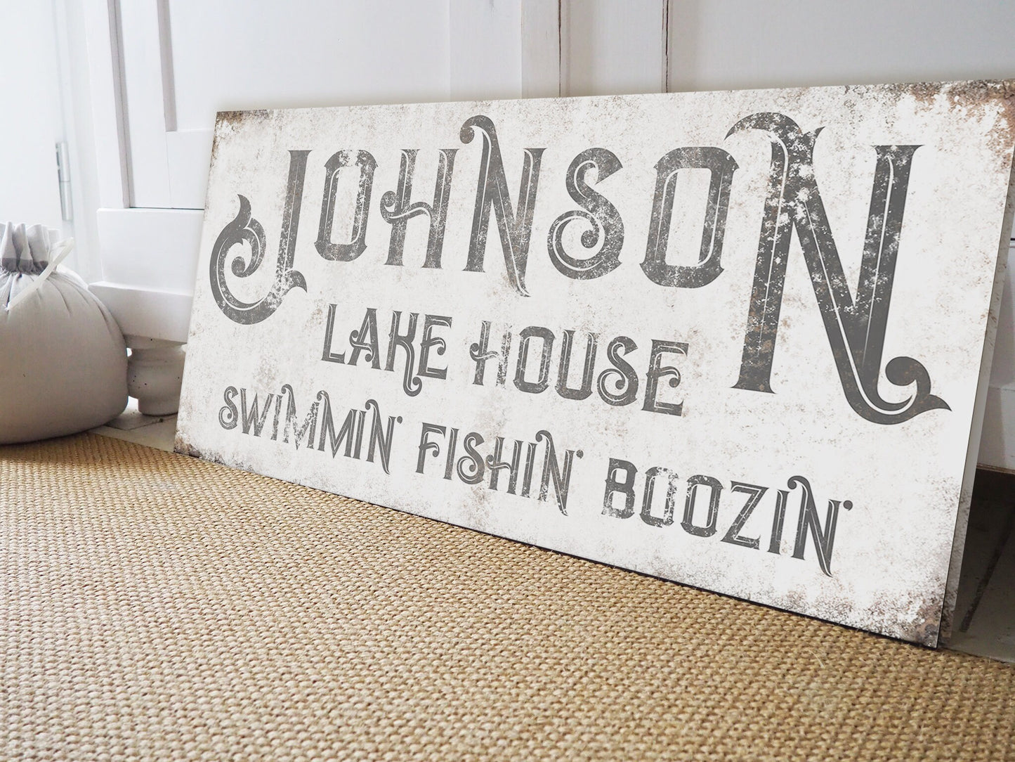 CUSTOM FAMILY NAME AND HOUSE SIGN