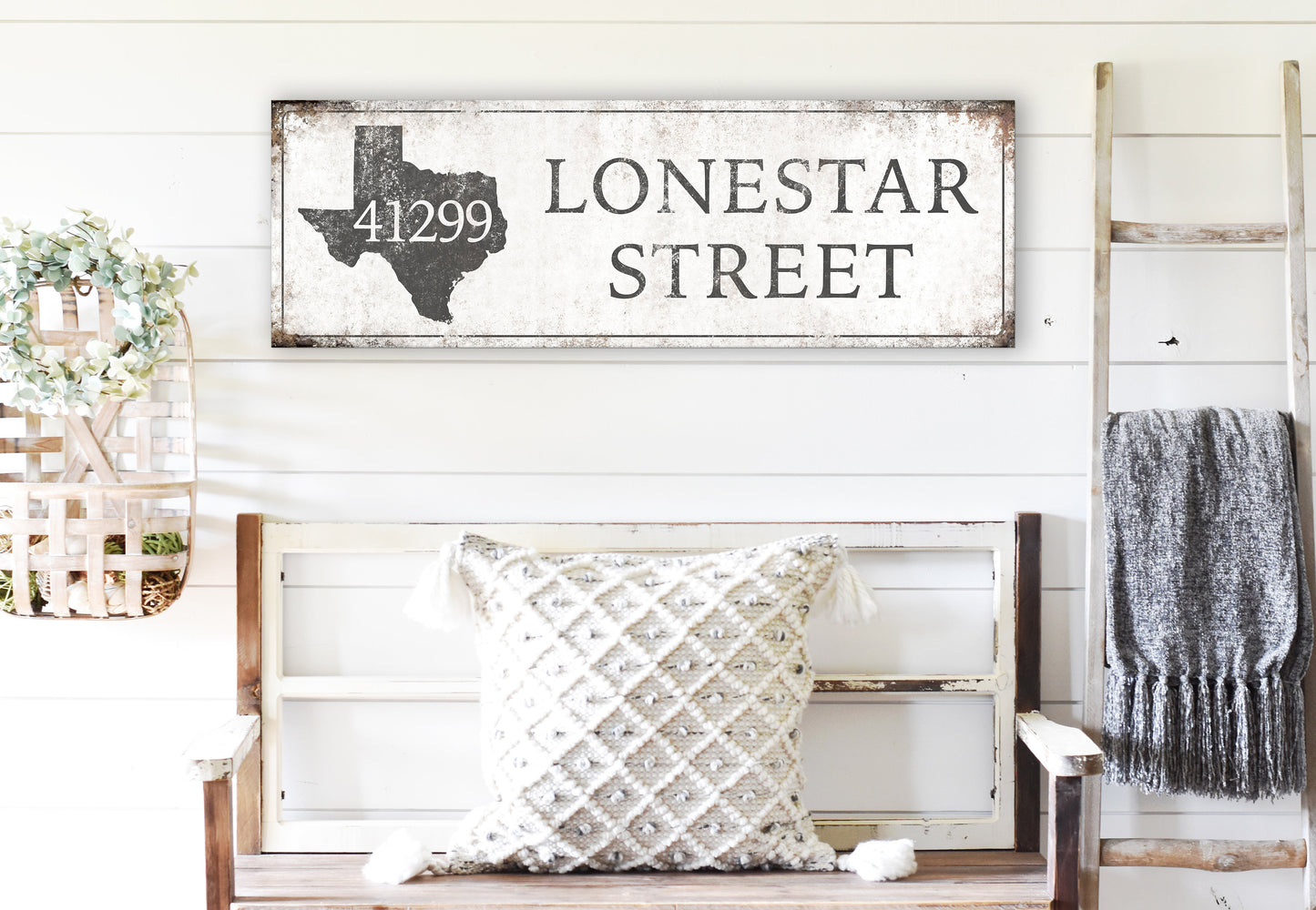 CUSTOM ADDRESS SIGN