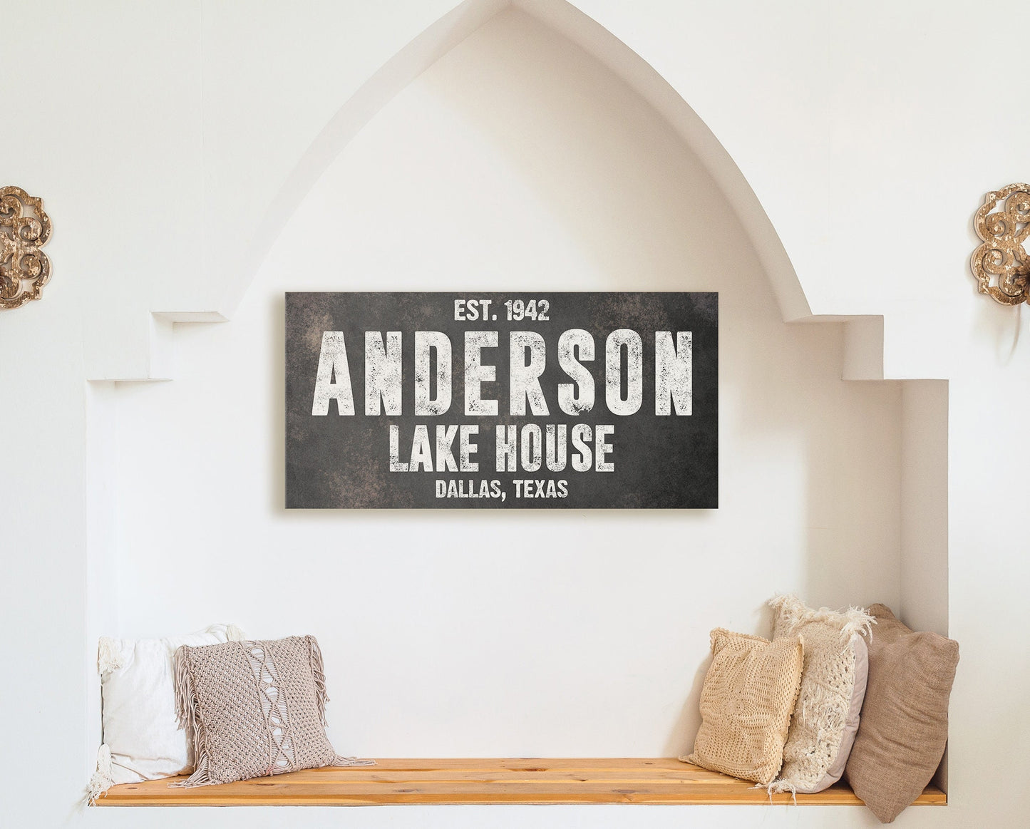 CUSTOM FAMILY NAME AND HOUSE SIGN