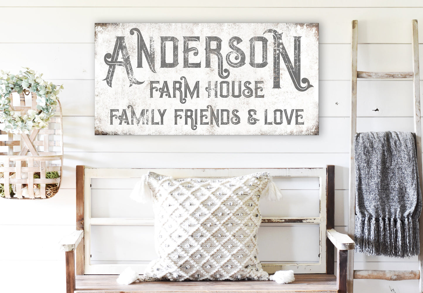 CUSTOM FAMILY NAME AND HOUSE SIGN