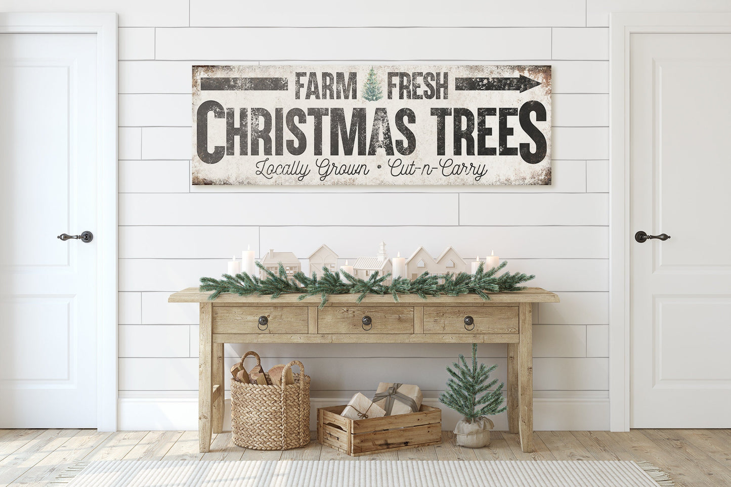 FARM FRESH CHRISTMAS TREES SIGN