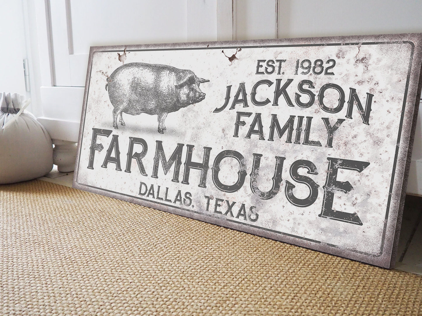 CUSTOM FARMHOUSE FAMILY SIGN