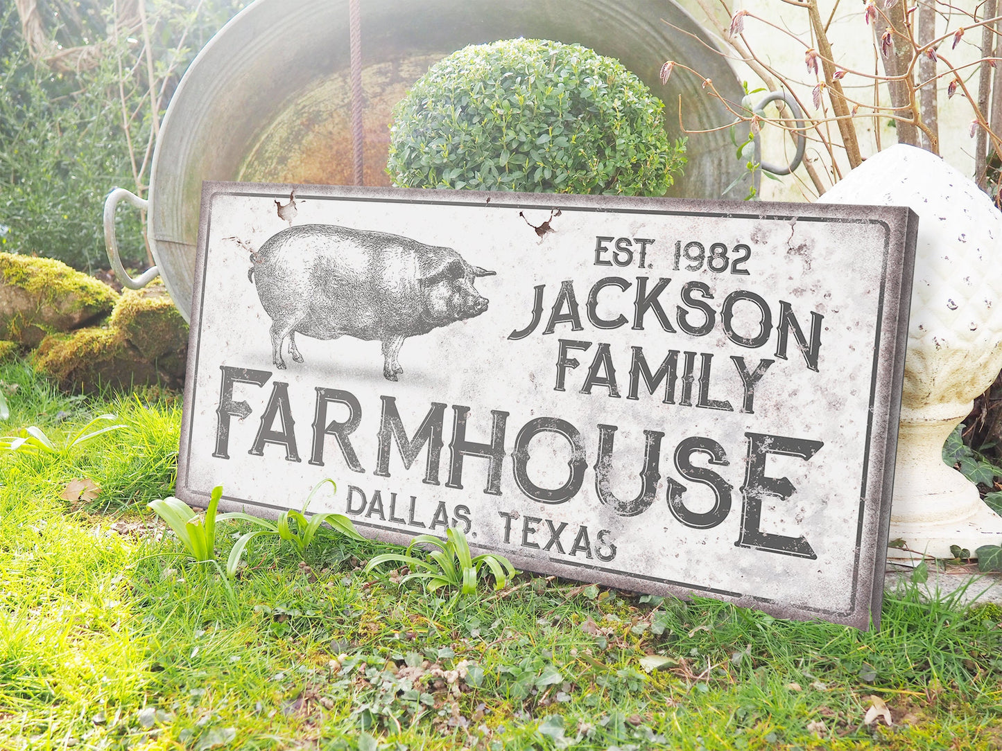 CUSTOM FARMHOUSE FAMILY SIGN