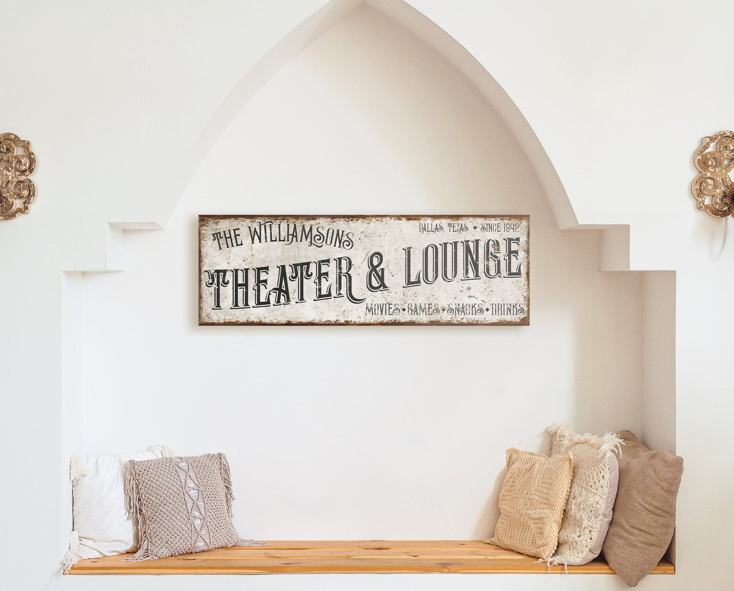 CUSTOM THEATER AND LOUNGE SIGN