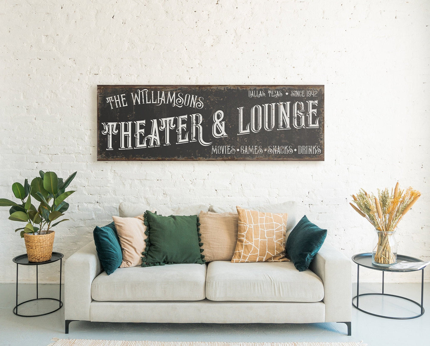 CUSTOM THEATER AND LOUNGE SIGN