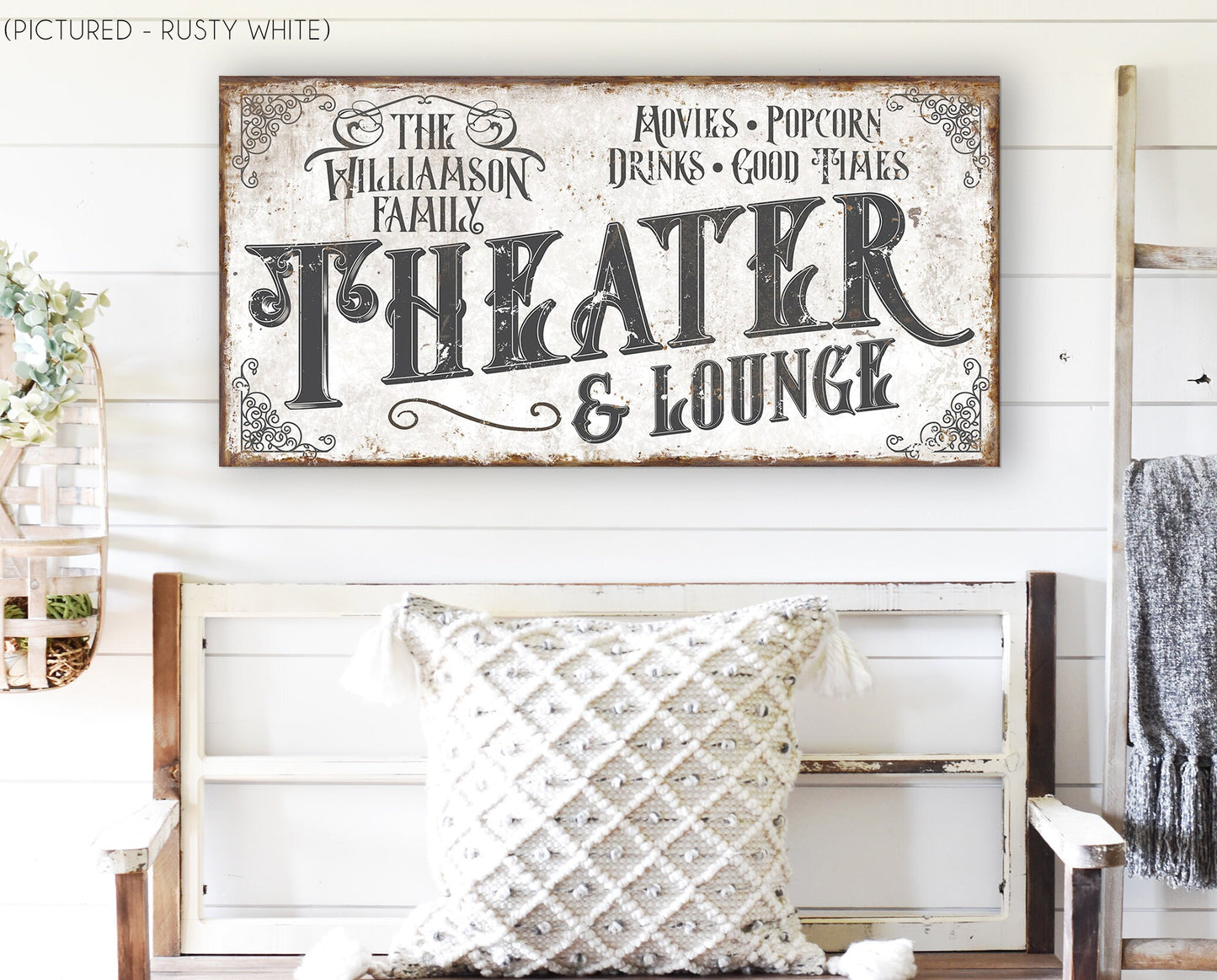 CUSTOM THEATER AND LOUNGE SIGN