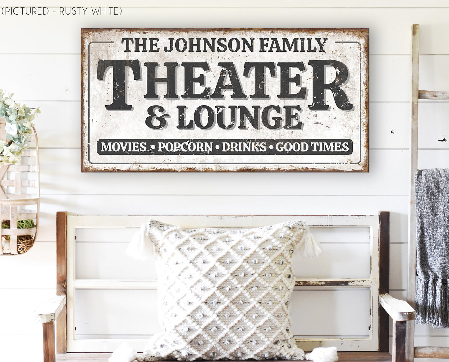 CUSTOM THEATER AND LOUNGE SIGN