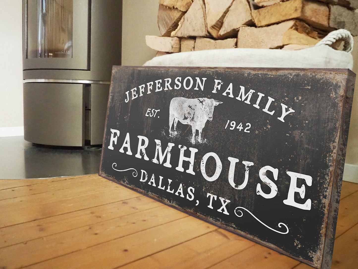 CUSTOM FAMILY FARMHOUSE SIGN