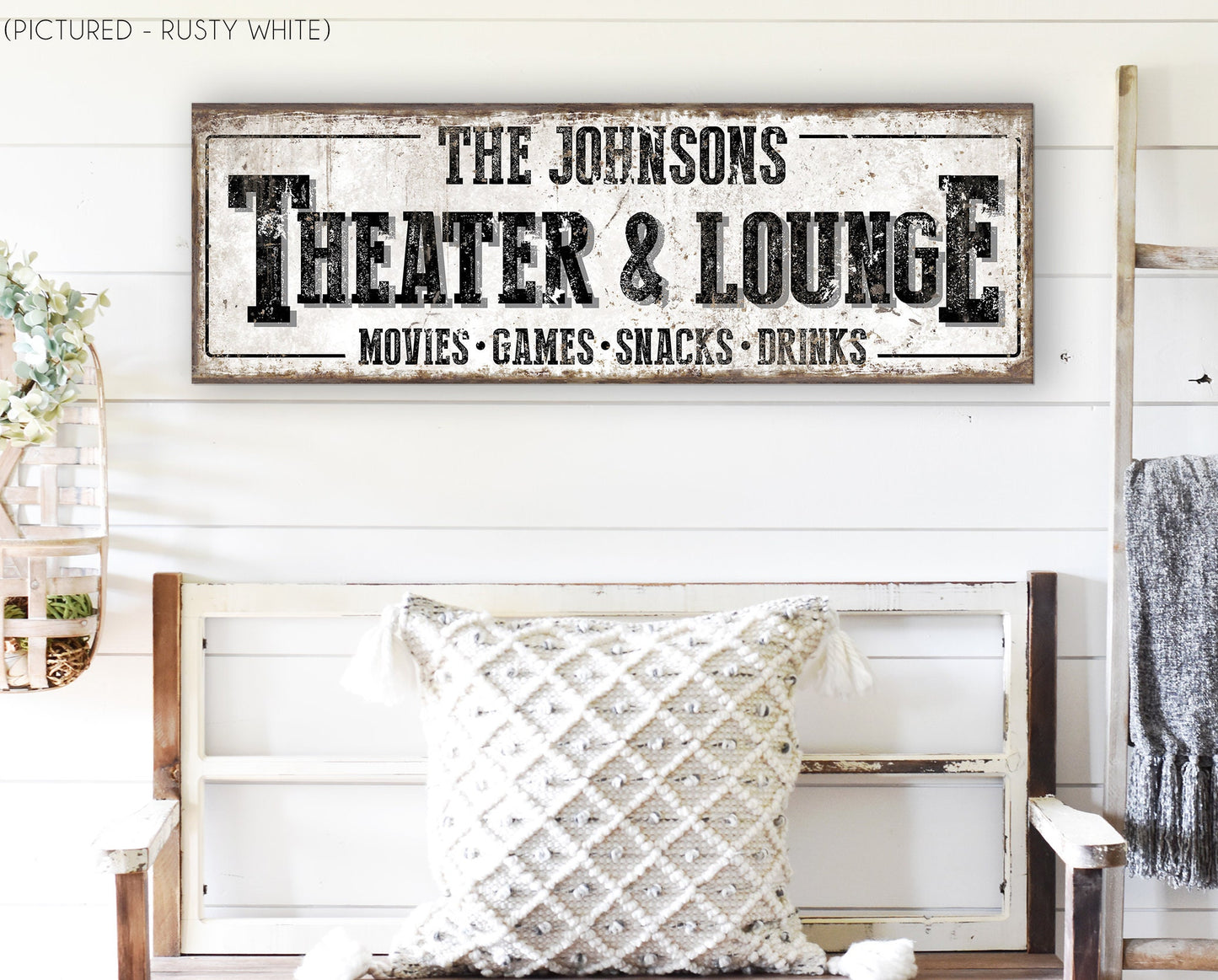 CUSTOM THEATER AND LOUNGE SIGN